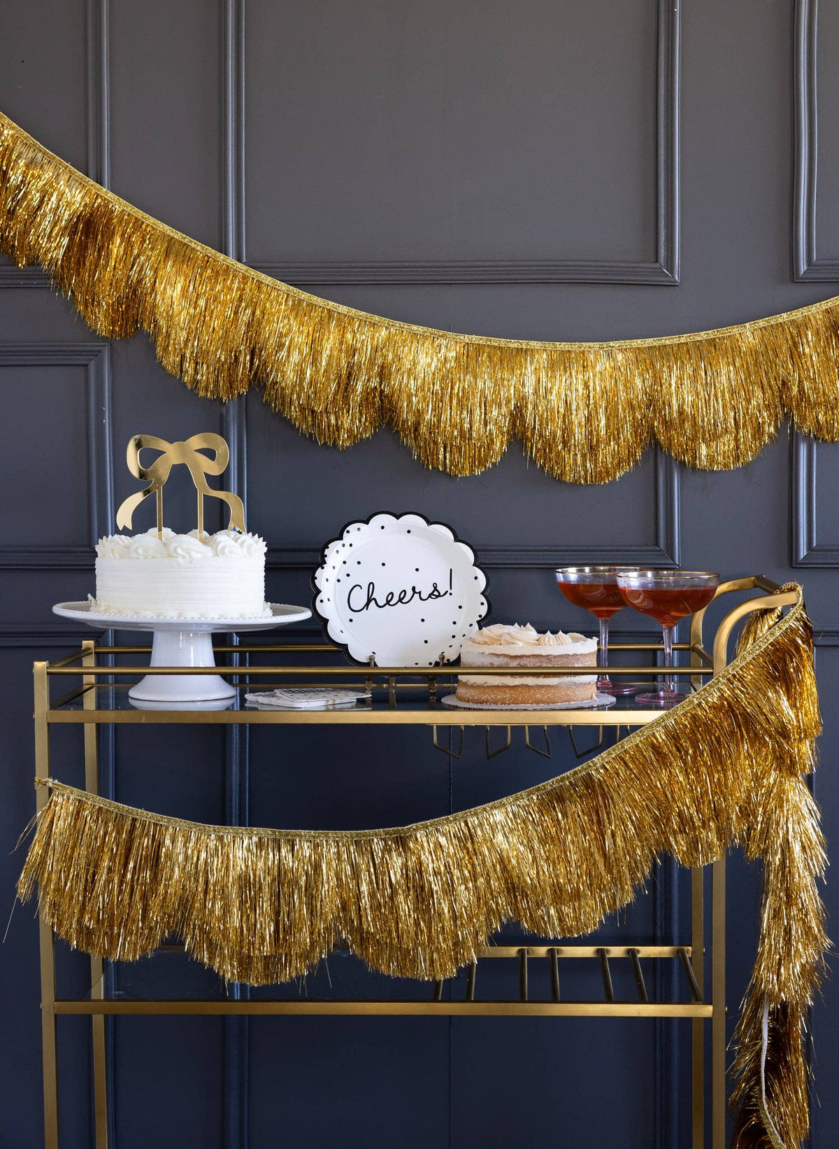 CHR1306 - Gold Scalloped Tinsel Banner 6ft